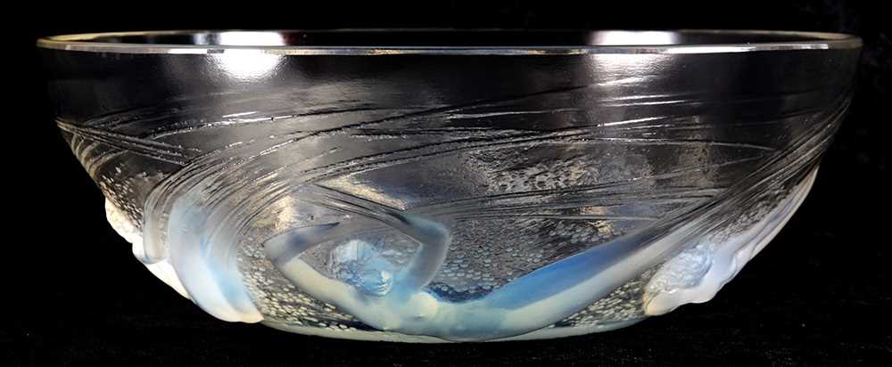 Lot 20 - A LALIQUE OPALESCENT MOULDED GLASS BOWL...