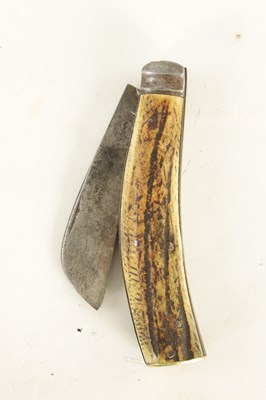 Lot 253 - A 19TH CENTURY STAG HORN PRUNING KNIFE BY W. SAYNOR