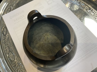 Lot 73 - AN 18TH/19TH CENTURY CHINESE BRONZE CENSER WITH SILVER WIRE INLAY