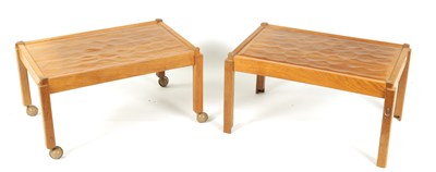 Lot 10 - AN ALAN ‘ACORN MAN’ GRAINGER AZED OAK TROLLEY/COFFEE TABLES