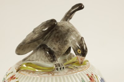 Lot 62 - A LATE 19TH CENTURY DRESDEN LARGE VASE AND COVER IN THE MANNER OF AUGUSTUS REX