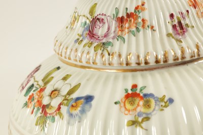 Lot 62 - A LATE 19TH CENTURY DRESDEN LARGE VASE AND COVER IN THE MANNER OF AUGUSTUS REX