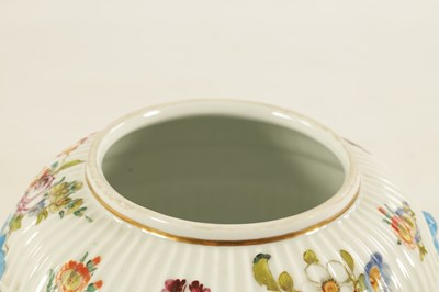 Lot 62 - A LATE 19TH CENTURY DRESDEN LARGE VASE AND COVER IN THE MANNER OF AUGUSTUS REX