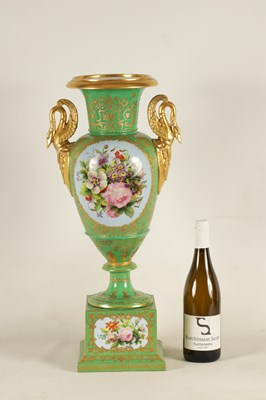 Lot 85 - A FINE 19TH CENTURY PARIS PORCELAIN GREEN AND GILT PEDESTAL VASE OF LARGE SIZE