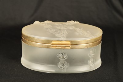 Lot 29 - LALIQUE, FRANCE. A 20TH CENTURY COPPELIA OVAL FROSTED GLASS DRESSING TABLE BOX