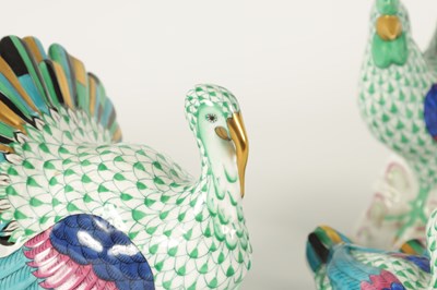 Lot 83 - A GROUP OF FIVE HEREND, HUNGARY BIRD FIGURES