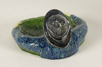 Lot 42 - A 19TH CENTURY FRENCH MAJOLICA POLYCHROME PIN TRAY MODELLED AS A FISHERMAN