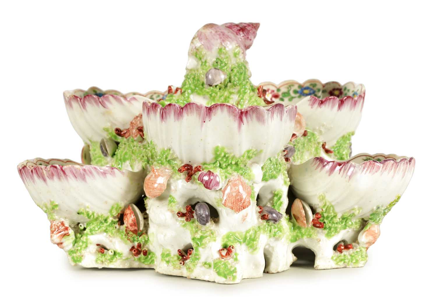 Lot 33 - AN UNUSUAL 18TH CENTURY BOW SWEET MEAT STAND