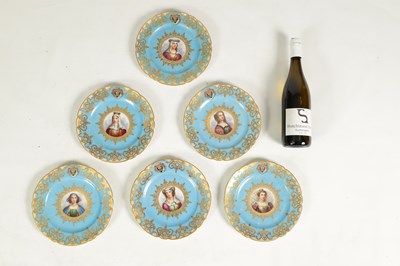 Lot 95 - A SET OF SIX SEVRES STYLE PORCELAIN CABINET PLATES