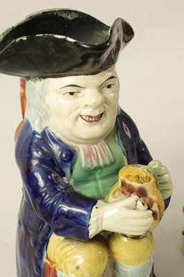 Lot 92 - A LATE 18TH/EARLY 19TH CENTURY RALPH RALPH WOOD TYPE PEARLWARE TOBY JUG AND ANOTHER
