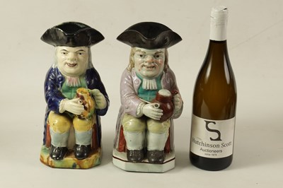 Lot 92 - A LATE 18TH/EARLY 19TH CENTURY RALPH RALPH WOOD TYPE PEARLWARE TOBY JUG AND ANOTHER
