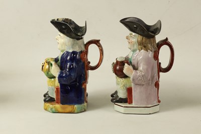 Lot 92 - A LATE 18TH/EARLY 19TH CENTURY RALPH RALPH WOOD TYPE PEARLWARE TOBY JUG AND ANOTHER