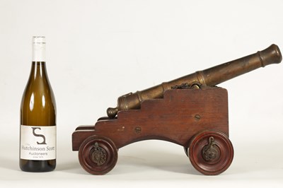 Lot 381 - AN 18TH/19TH CENTURY BRONZE STARTING CANNON