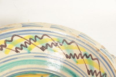 Lot 31 - AN EARLY SPANISH LEBRILLO CERAMIC CHARGER