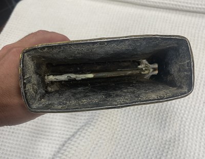 Lot 99 - A RARE 17TH/18TH CENTURY TIBETAN IRON AND MIXED METAL INLAID CHAANG FLASK