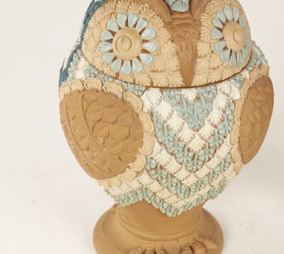 Lot 95 - A DOULTON LAMBETH SILICAN WARE OWL TOBACCO JAR AND COVER CIRCA 1880