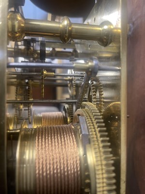 Lot 967 - JAMES RITCHIE & SON, EDINBURGH. A MID 19TH CENTURY PLUM PUDDING FIGURED MAHOGANY DOMESTIC REGULATOR LONGCASE CLOCK