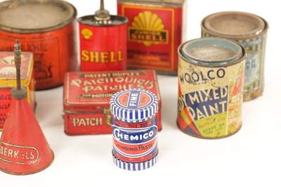 Lot 11 - A COLLECTION OF VINTAGE MISCELLANEOUS CAR AND MOTORCYCLE ACCESSORIES