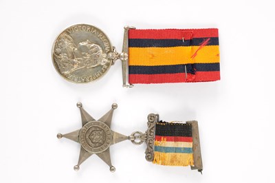 Lot 840 - A SILVER KIMBERLEY STAR MEDAL AND A QUEENS SOUTH AFRICAN MEDAL