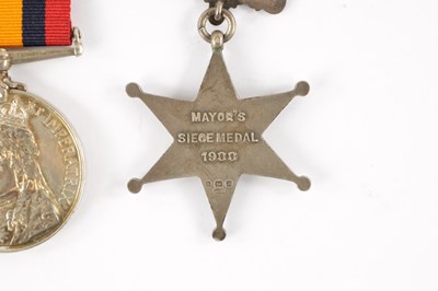 Lot 840 - A SILVER KIMBERLEY STAR MEDAL AND A QUEENS SOUTH AFRICAN MEDAL