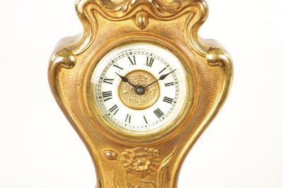 Lot 1253 - A GILT BRONZE ART NOUVEAU MANTEL CLOCK