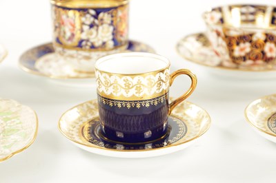 Lot 60 - A VARIOUS SELECTION OF ENGLISH PORCELAIN