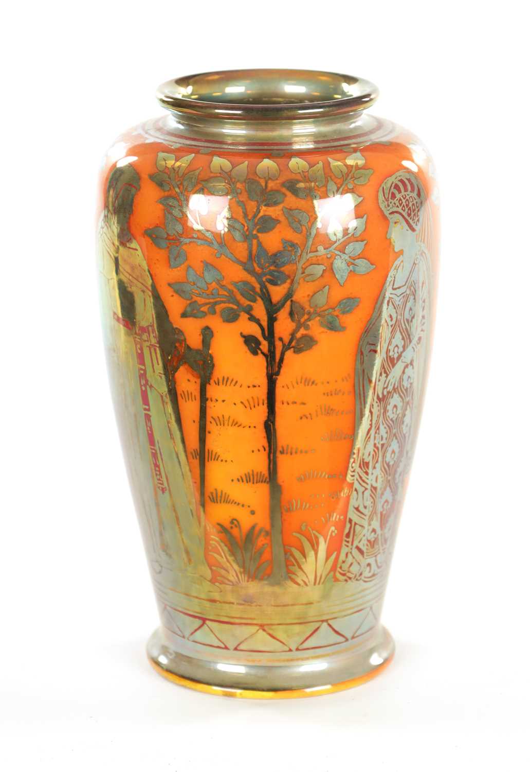 Lot 54 - AN EARLY 20TH CENTURY PILKINGTON'S ROYAL LANCASTRIAN TAPERING LUSTRE VASE BY RICHARD JOYCE