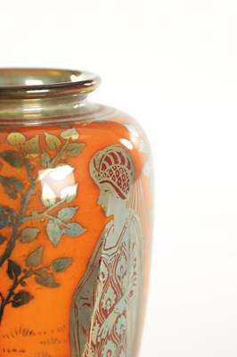 Lot 54 - AN EARLY 20TH CENTURY PILKINGTON'S ROYAL LANCASTRIAN TAPERING LUSTRE VASE BY RICHARD JOYCE