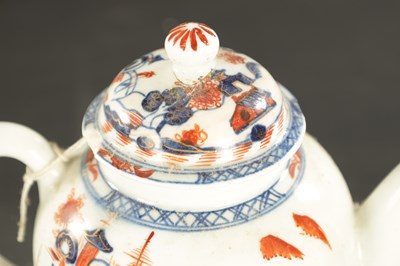Lot 397 - A LATE 18TH CENTURY LOWESTOFT TEAPOT