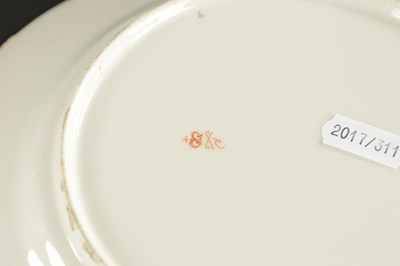 Lot 69 - A PAIR OF DERBY PORCELIAN PLATES PAINTED WITH SPRAYS OF FLOWERS CIRCA 1810