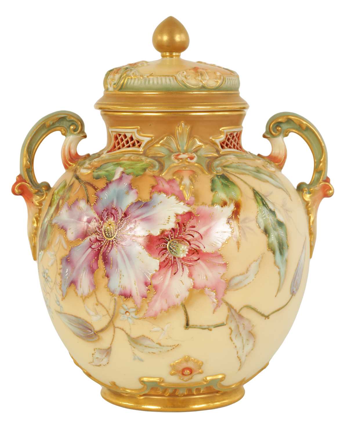 Lot 97 - A FINE ROYAL WORCESTER PORCELAIN POTPOURRI JAR AND COVER DECORATED WITH ENAMEL AND GILT EDGED FLORAL SPRAYS ATTRIBUTABLE TO FRANK ROBERTS