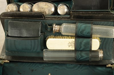 Lot 650 - A 19TH CENTURY GENTLEMAN'S CROCODILE SKIN TRAVELLING BAG