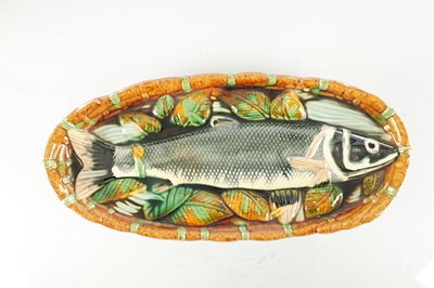 Lot 91 - A 19TH CENTURY MAJOLICA MINTONS FISH DISH