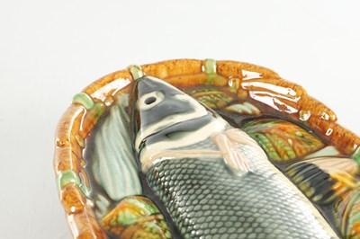 Lot 91 - A 19TH CENTURY MAJOLICA MINTONS FISH DISH