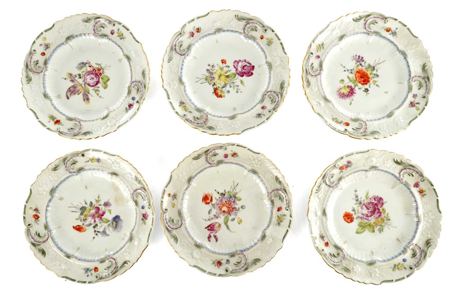 Lot 24 - A SET OF SIX LATE 19TH CENTURY CONTINENTAL PORCELAIN PLATES