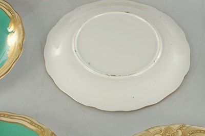 Lot 94 - A 19TH CENTURY ENGLISH PORCELAIN DESSERT SERVICE