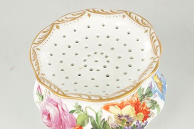 Lot 48 - A 19TH CENTURY MEISSEN PORCELAIN POUNCE POT AND A MINIATURE MEISSEN VASE
