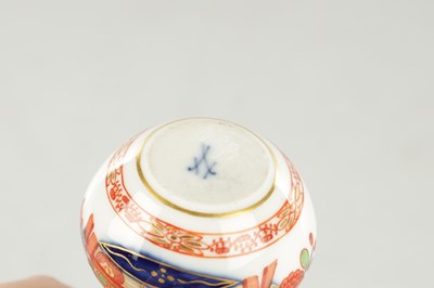 Lot 48 - A 19TH CENTURY MEISSEN PORCELAIN POUNCE POT AND A MINIATURE MEISSEN VASE