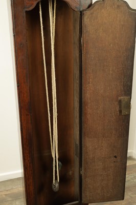 Lot 1116 - G. PAYNE, LUDLOW. AN EARLY 18TH CENTURY OAK SINGLE HANDED 30HR 10" LONGCASE CLOCK