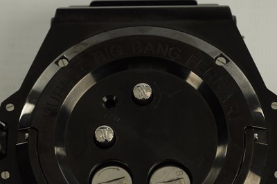 Lot 976 - A BLACK STEEL HUBLOT BIG BANG FERRARI DESK CLOCK