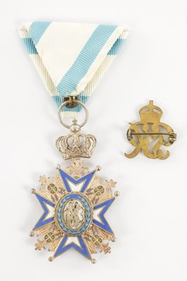Lot 473 - A SET OF THREE CASED 20TH CENTURY HONORARY MEDALS