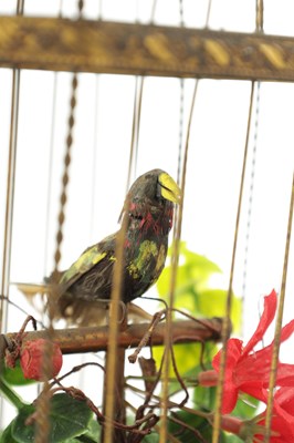 Lot 568 - AN EARLY 20TH CENTURY SINGING BIRD AUTOMATION