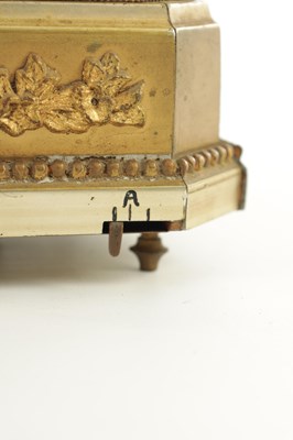Lot 568 - AN EARLY 20TH CENTURY SINGING BIRD AUTOMATION