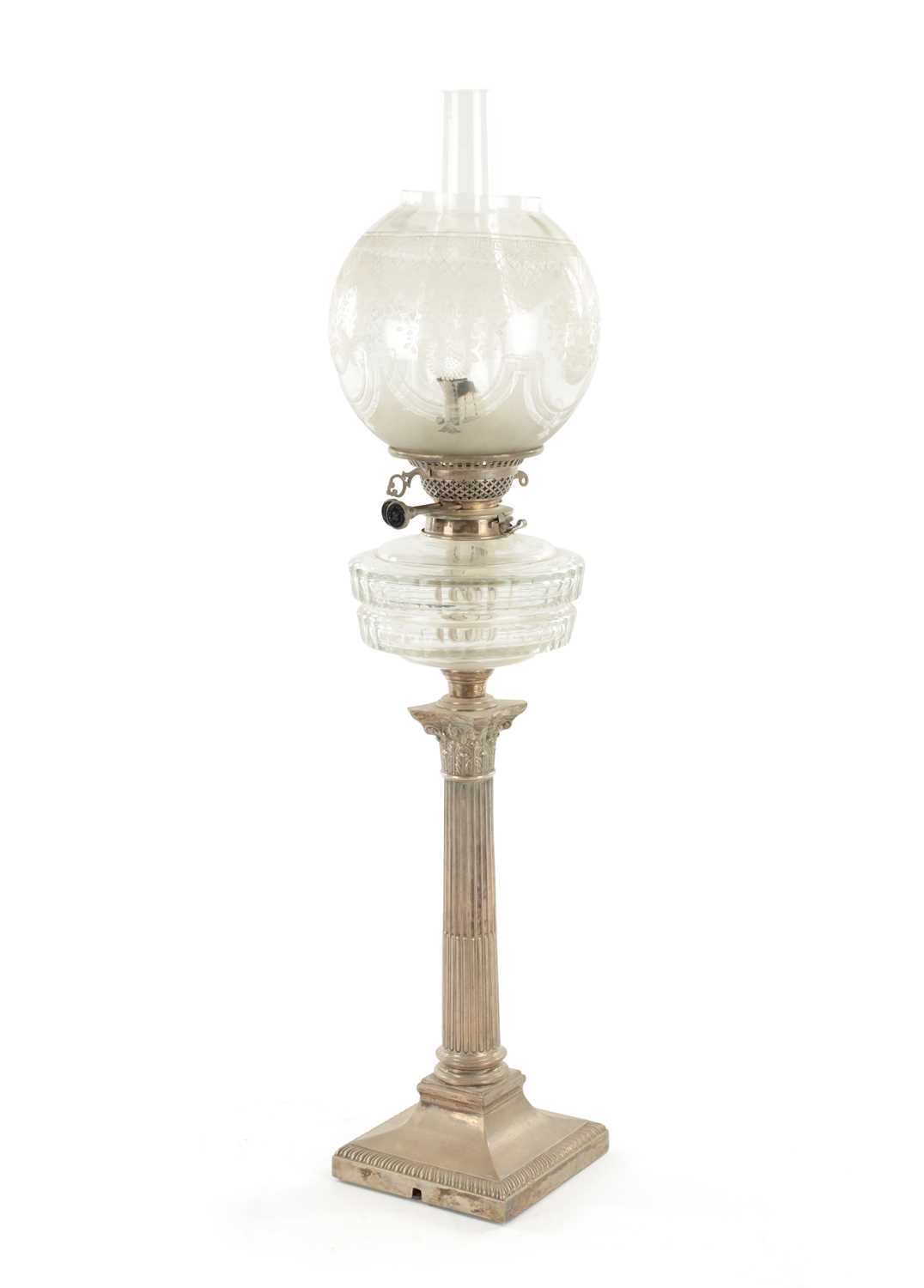 Lot 551 - A VICTORIAN SILVER PLATED CORINTHIAN COLUMN OIL LAMP