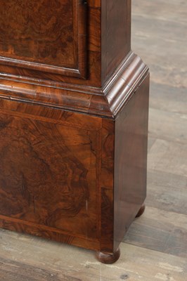Lot 1337 - WILLIAM TIPLING IN LEEDS. A LATE 17TH CENTURY BUR WALNUT LONGCASE CLOCK