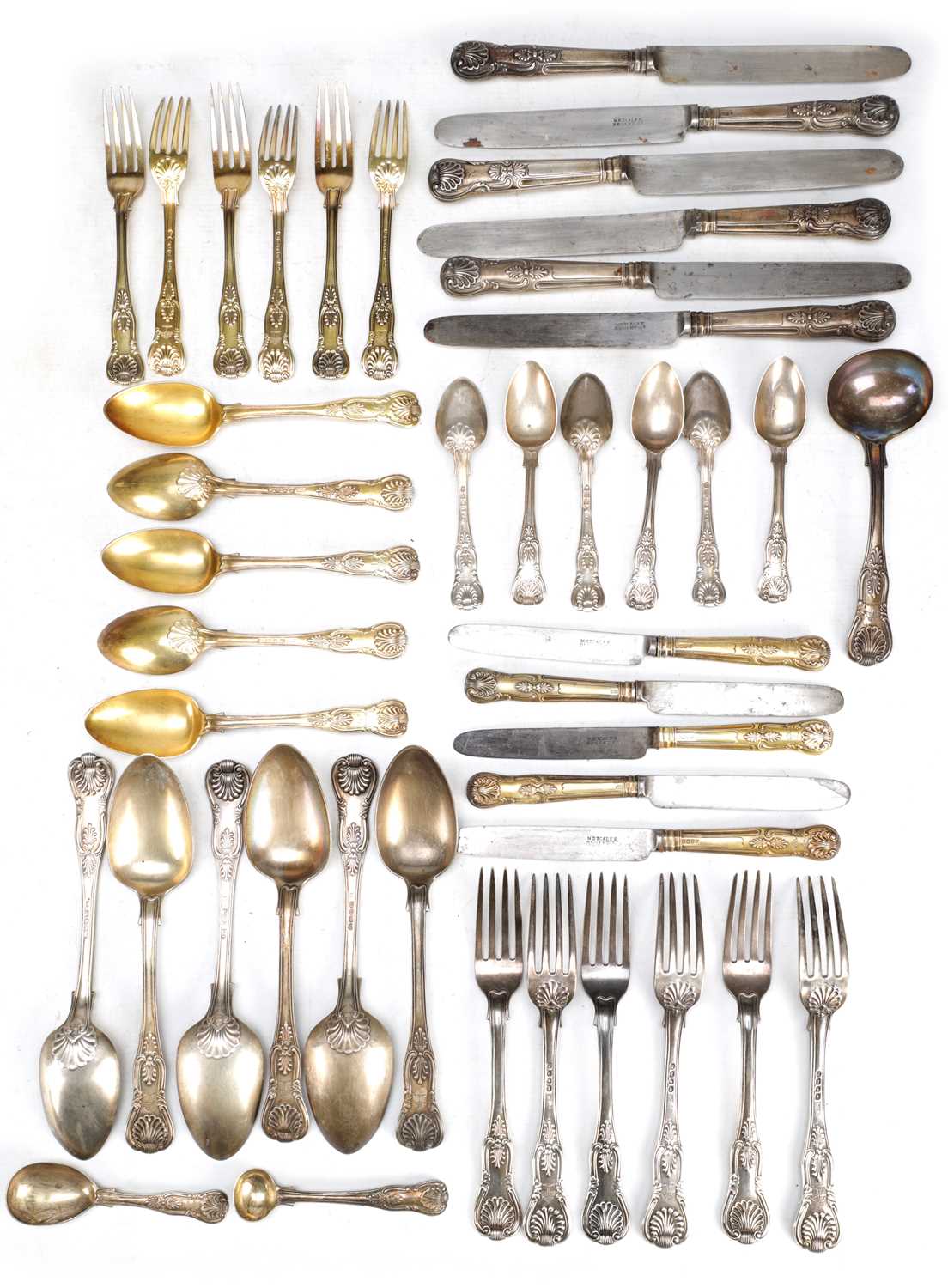 Lot 3 - A COLLECTION OF GEORGIAN ENGLISH SILVER KING'S PATTERN FLATWARE AND CUTLERY