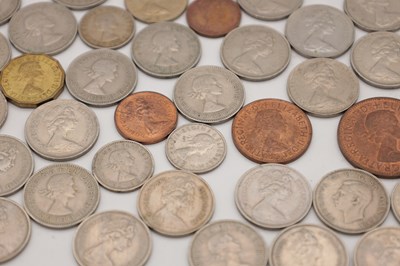 Lot A LARGE COLLECTION OF ELIZABETH II COINS