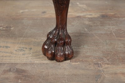 Lot 1598 - A GEORGE II IRISH MAHOGANY DRESSING STOOL