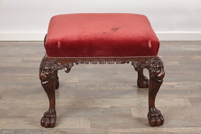 Lot 1598 - A GEORGE II IRISH MAHOGANY DRESSING STOOL