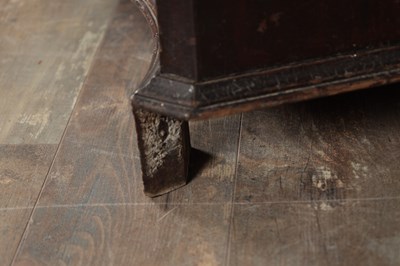 Lot 1569 - A GEORGE III MAHOGANY GENTLEMAN'S SERPENTINE FRONT DRESSING CHEST